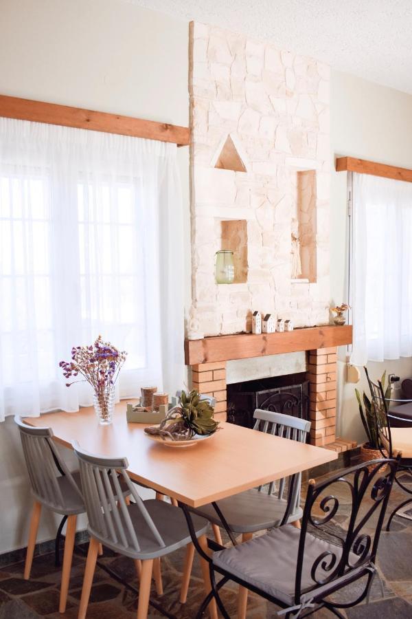 Elia'S House Traditional & Cozy By 8Essentially Καλύβες Εξωτερικό φωτογραφία